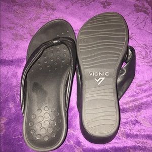 Vionic wedge sandals